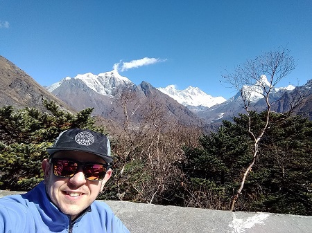 everest trek view