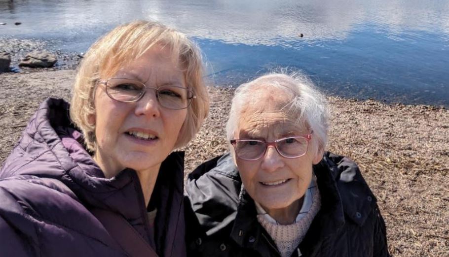 Ceri with her mum Margo
